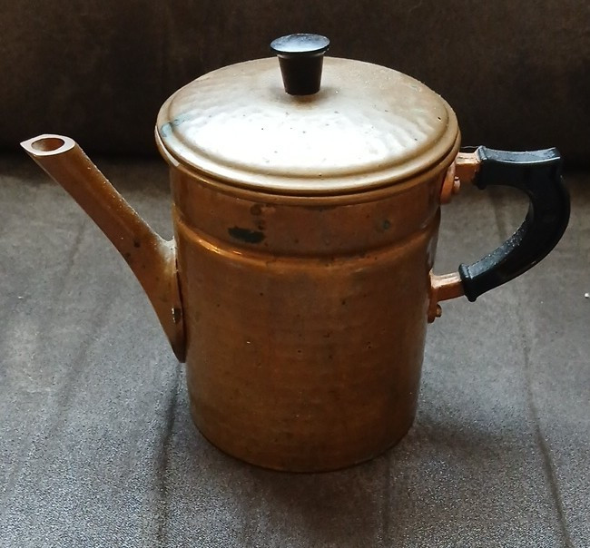 Made in Italy  Hammered Copper Stove Top Tea Kettle w/ Lid Round Copper Small