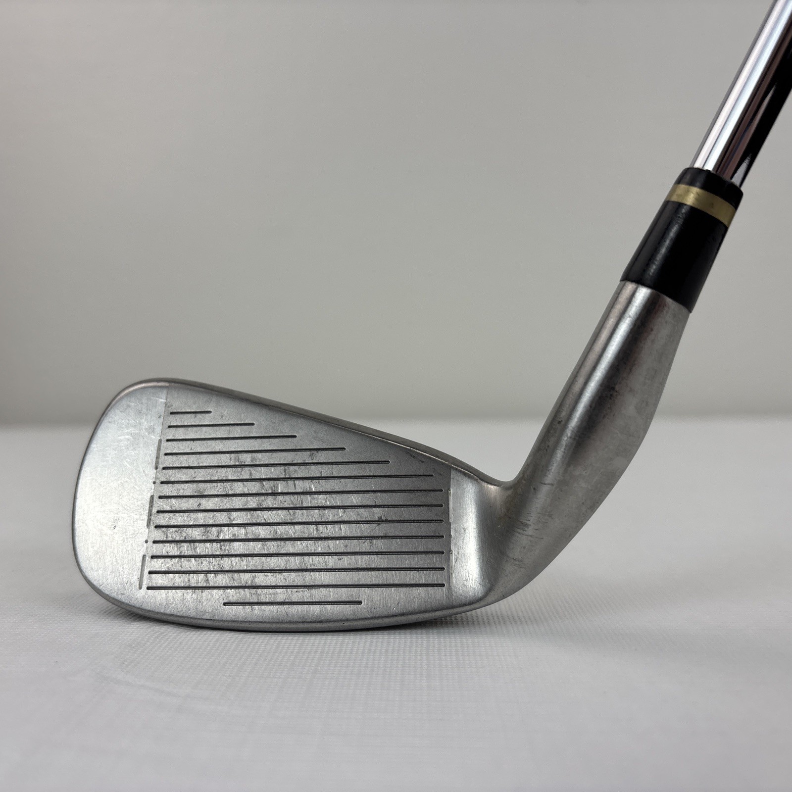 Cobra Gravity Back Optimum Inertia 6 Iron RH 37.75" Regular Flex Steel Good Grip