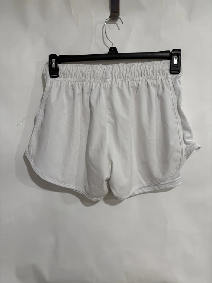 Pantalón corto LEG3ND talla M blanco  Foto 2 de 4