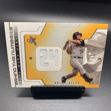 2002 Fleer E-X Baseball Brian Giles Behind the Numbers Game Used Jersey Pirates