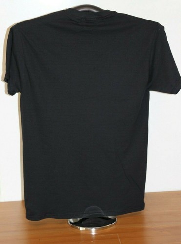 HELLO DARKNESS MY OLD FRIEND- Simon & Garfunkel Fans T-Shirt Medium, Black - Picture 4 of 4