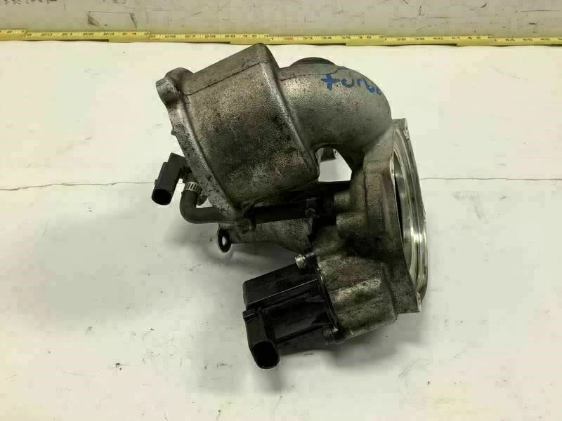 CARCASA TURBOCOMPRESOR AUDI A3 2006-2007-2008 2.0T FÁBRICA Foto 2 de 4