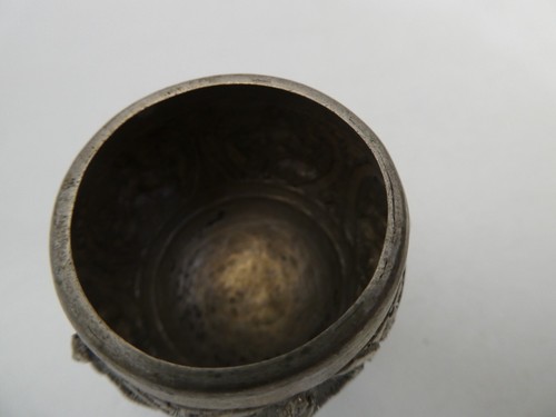 SMALL INDIAN ASIAN SILVER REPOUSSE SHIVA DEITY ICON FOOTED BOWL DISH - Picture 7 of 8