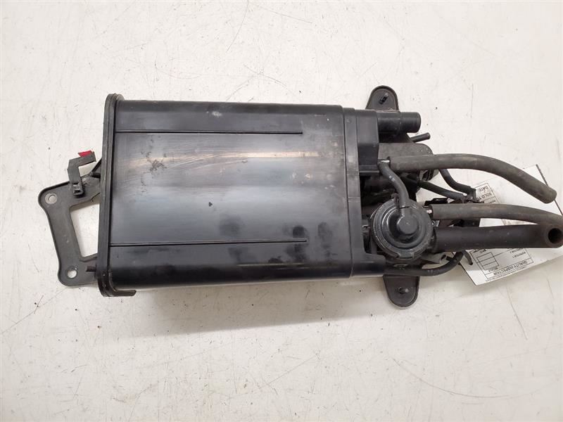 Lexus RX300, Fuel Vapor Canister Assy, 1999-2000, 3.0L,V6, 1MZFE