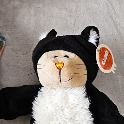 GUND Cats vs Pickles Black & White Cat Plush, Small 6-14in Retired 2017
