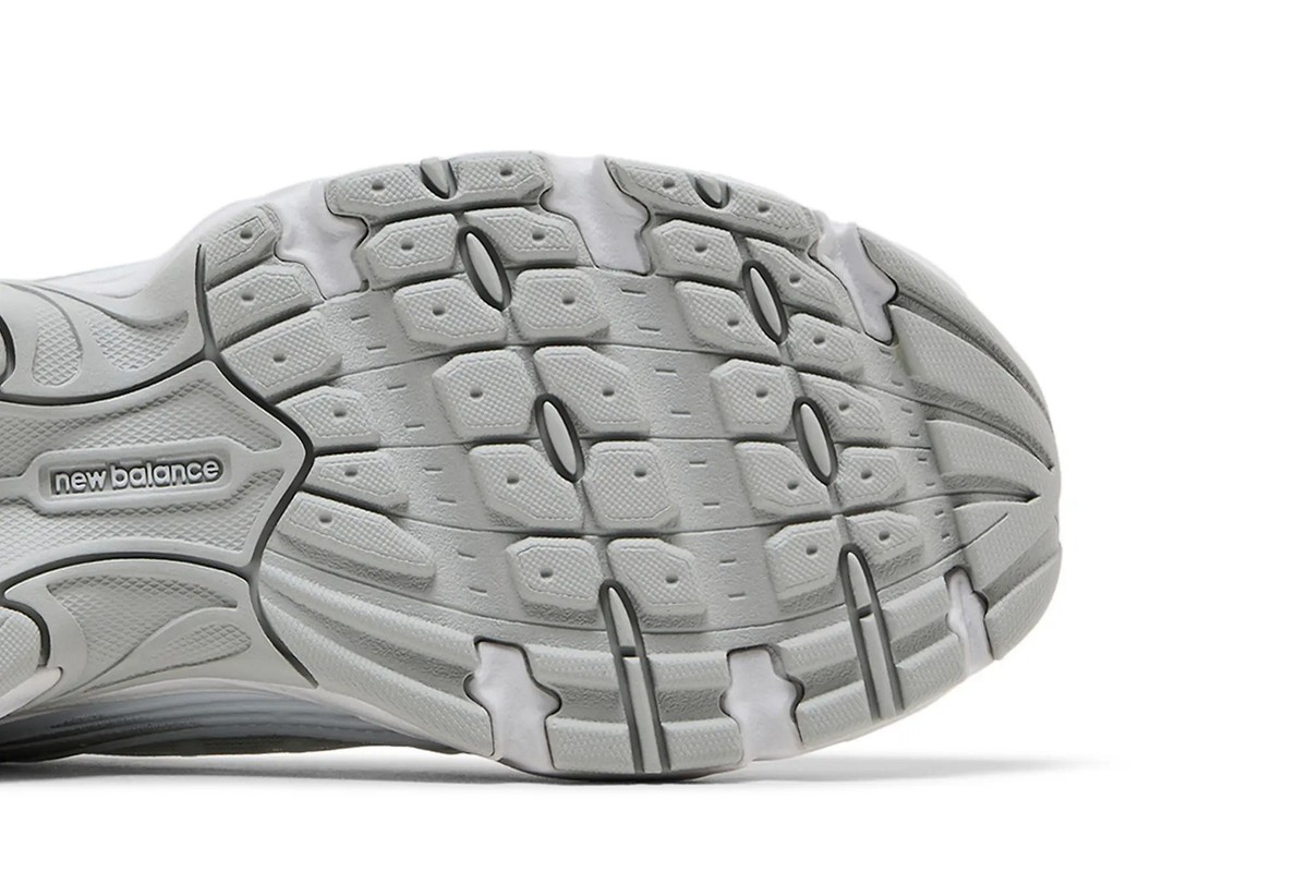 New Balance 530 White Silver Metallic Polka Dots U530HFW