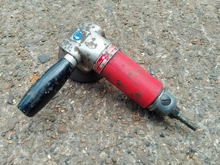 Desoutter Industrial 4" Angle Grinder H7147 T Circa 1991 Vintage / Air Tools
