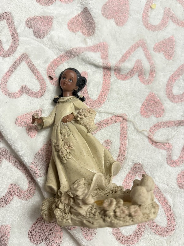 Vintage 1970s Painted Resin Girl Figurine With Flowers & Bird Beige/Black