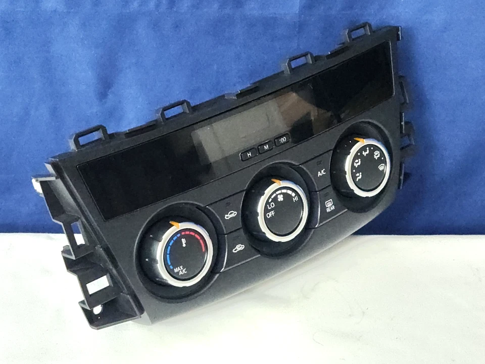 2014 2015 Mazda 6  A/C Heat Climate Temp Control Module - Image 3 of 4