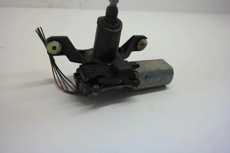 Jeep Grand Cherokee 2005-2010 motor limpiaparabrisas trasero 55156325AD  Foto 3 de 4