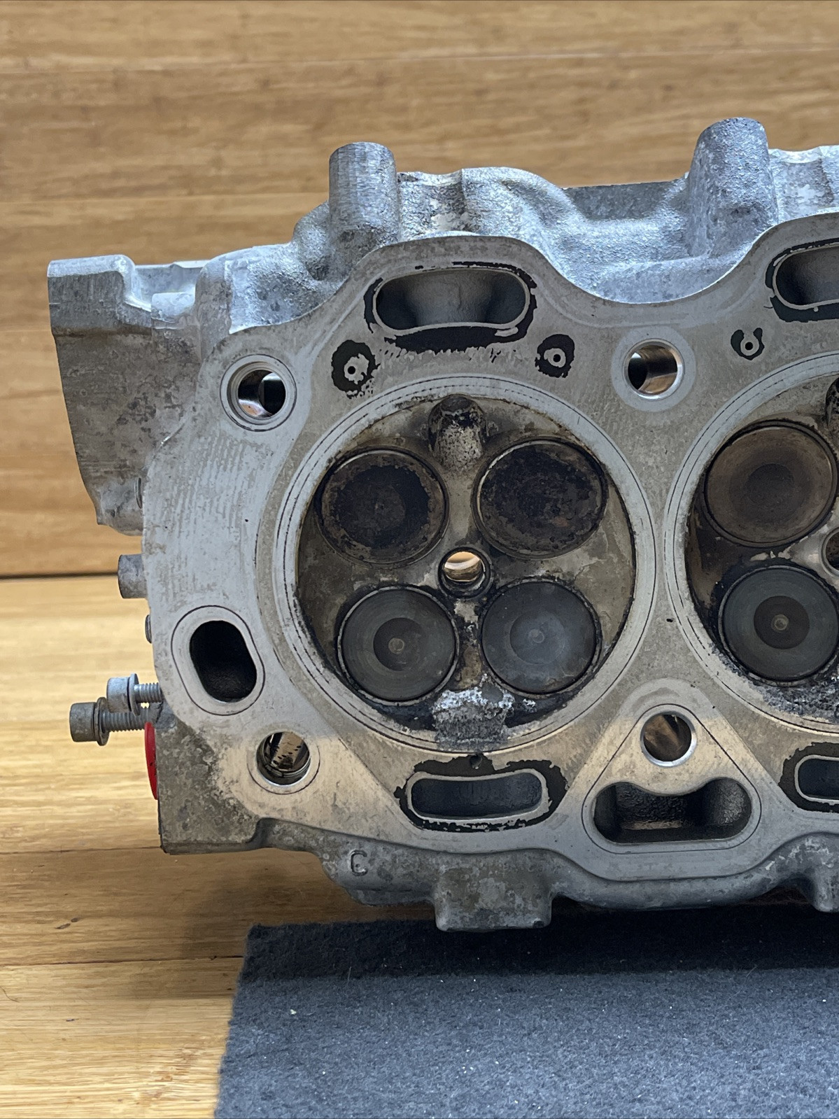 2015-2018 Ferrari California T 3.9 Engine Cylinder Head Right 3K Miles OEM