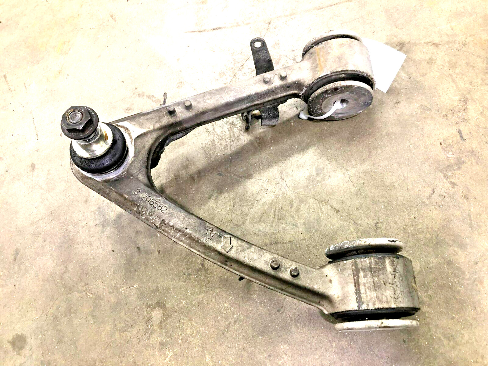 Maserati Quattroporte 2004-2008 Front Left Upper Control arm