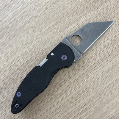 SPYDERCO MicroJimbo Black G-10, Satin Blade, CPM S30V Steel, Plain Edge, C264GP