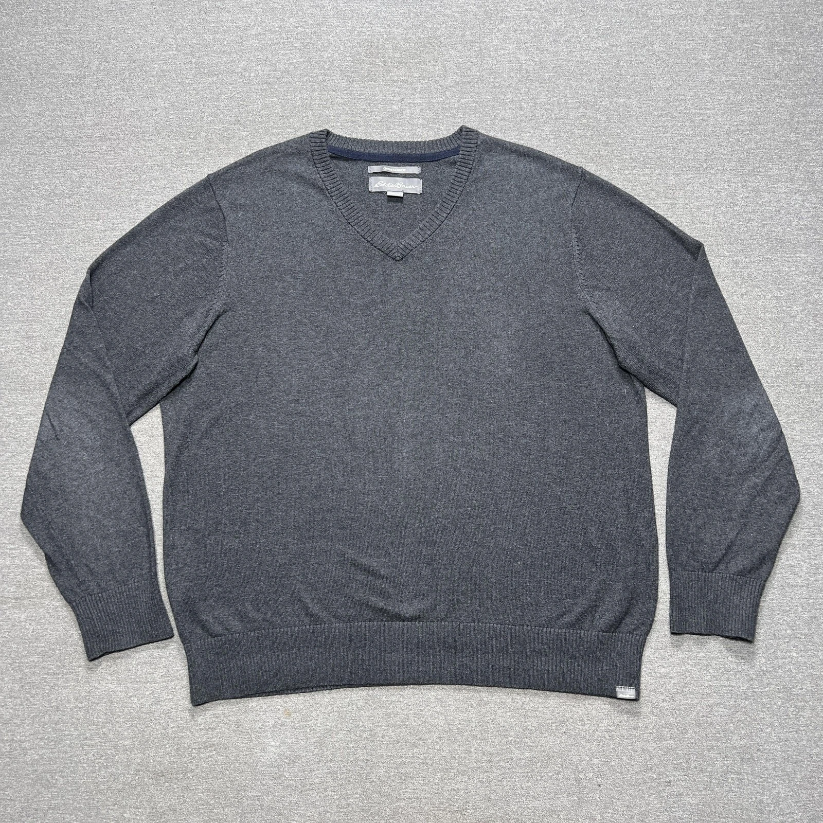Eddie Bauer Sweater Mens Large Gray Cotton Cashmere V-Neck Knit Pullover Casual