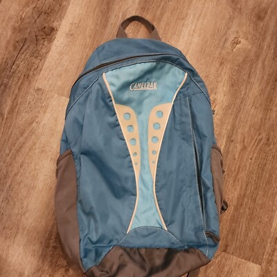 CamelBak Day Star Hydration Pack Cycling Backpack 