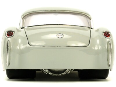 JADA TOYS – Corvette 1957 – échelle 1/24 – Avec Bugs Bunny – Miniature Métal Argenté – Collection – 14 Ans+