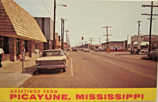 1965 FORD Galaxie, 1930's SINCLAIR GAS STATION, PICAYUNE, MS. PC 5.5" x  3.5"