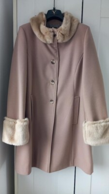 VERSACE 1969 ABBIGLIAMENTO SPORTIVO SRL MILANO ITALIA LADIES COAT