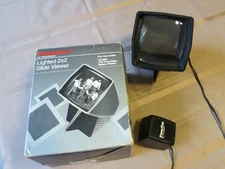 Vintage PANA-VUE 1 Lighted 2x2 Slide Projection Viewer By View-Master New in Box