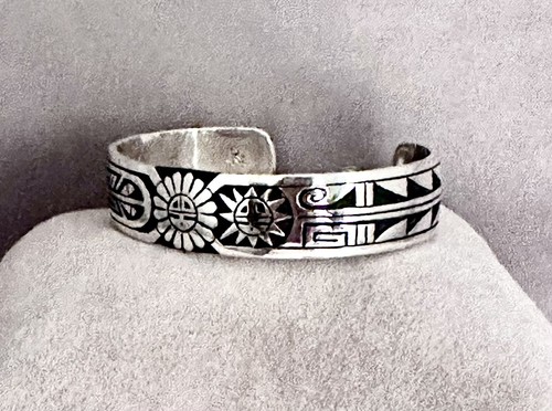 Pulsera de sol Hopi de plata de ley de Clifton Mowa - Imagen 6 de 11