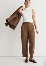 Madewell Pleated Tapered-Leg Pants in Easygoing Crepe Brown Size 12