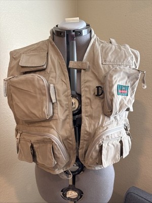 Redington Fly Fishing Vest S/M Khaki  Mesh Utility Pockets Outdoors