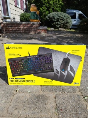 NEW Corsair Pro Bundle K65 LUX RGB Keyboard, M55 RGB PRO Mouse & MM150 Mouse Pad