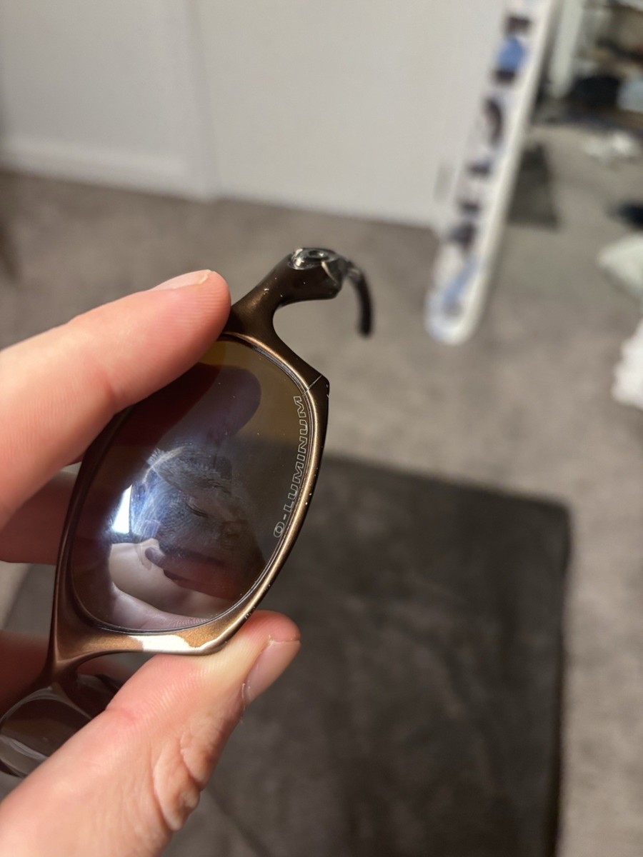 Oakley Hatchet Lightweight Brown Metal Oval Sunglasses Brown