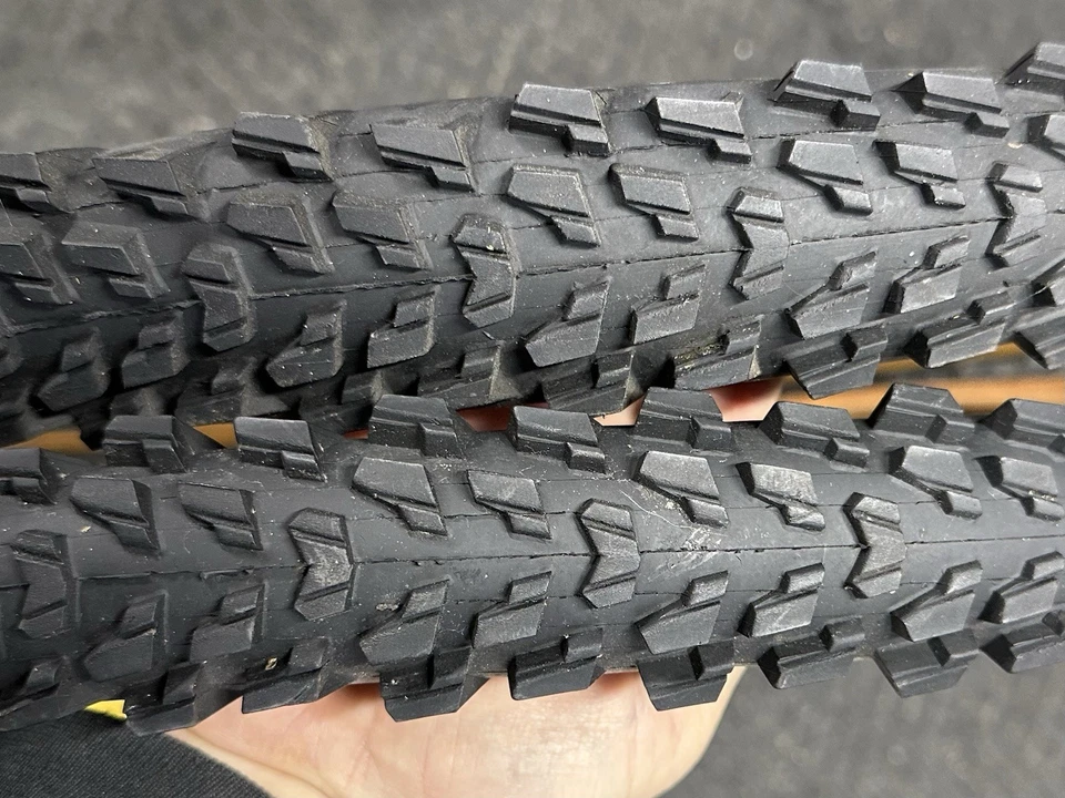 Tioga Psycho II 26x1.95 Vintage Tanwall Knobby Mountain Bike Pneus Conjunto de 2 - Imagem 3 de 3