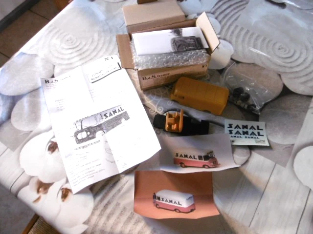 CITROËN U 23 robustacier " sanal " au 1/50 ème BDS France neuf en kit - Photo 4/4