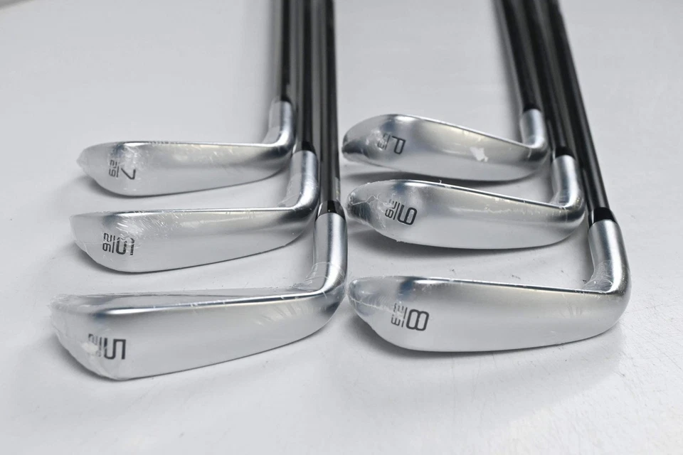 Cleveland Zipcore XL Irons / 5-PW / Regular Flex UST Mamiya Helium 60i Shafts - Image 4 of 4