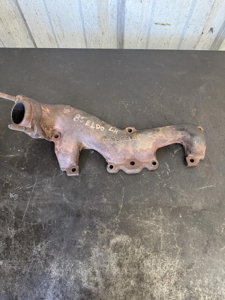 Original Cadillac Eldorado 1985 4.1L Exhaust Manifold (Part #1618865) - Image 3 of 4