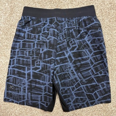 Lululemon T.H.E Short Men's Small 9'' Linerless Blocks Code Blue Multi Pattern
