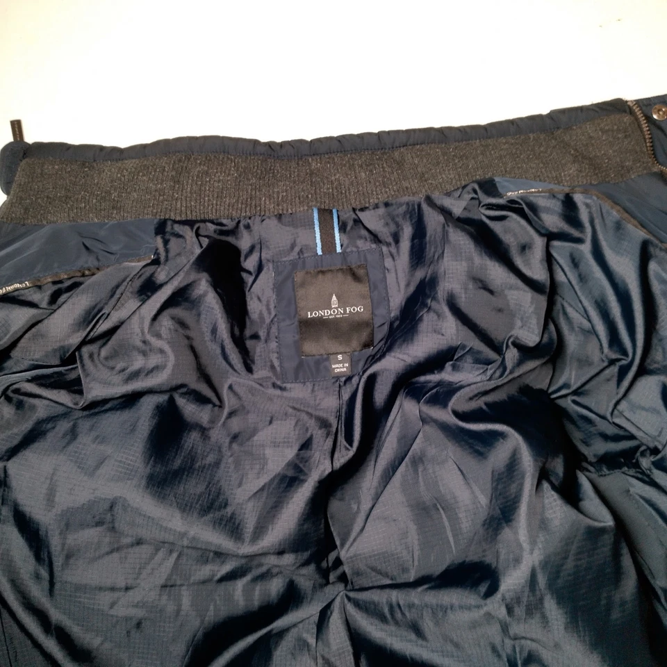 Abrigo Chaqueta London Niebla Hombres Pequeño Azul Marino Puffer Invierno Cálido Sin Capucha Foto 3 de 4