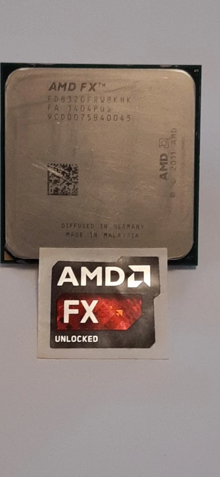 AMD FX-8320 8 Core 3,5Ghz AM3+ con Dissipatore Cooler Master Funzionante - Immagine 2 di 4