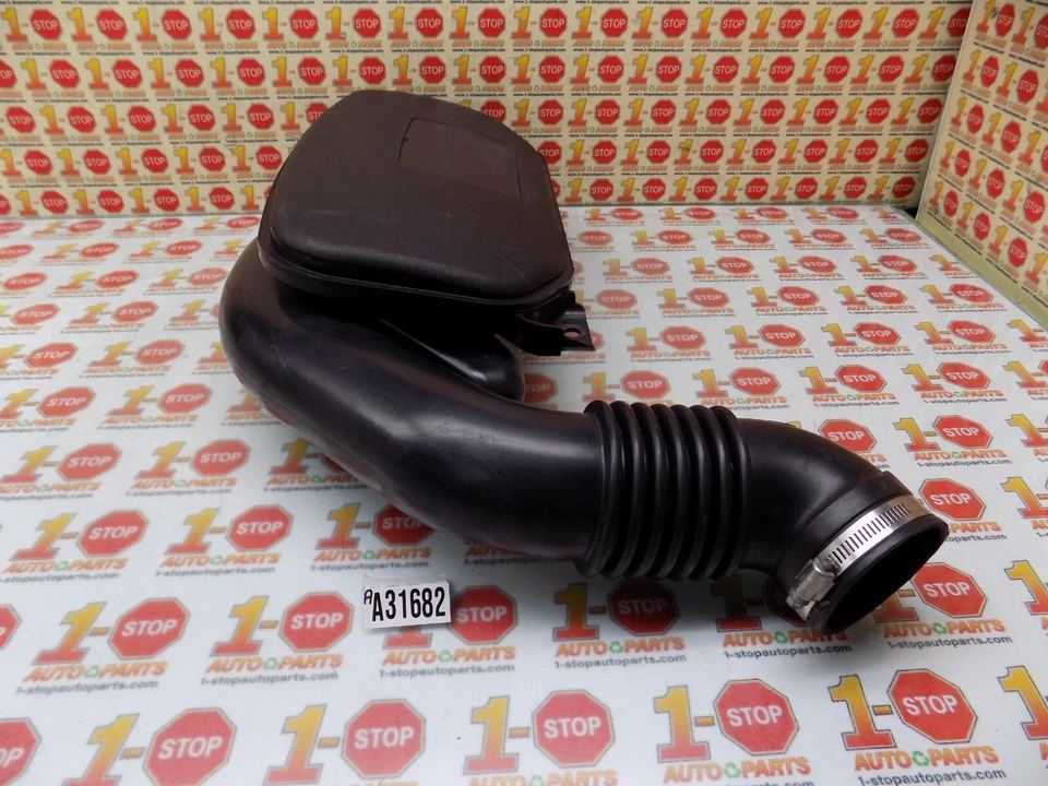 2010-2012 SUBARU LEGACY 2.5L AIR INTAKE DUCT TUBE 14456AA37A OEM - Изображение 4 из 4