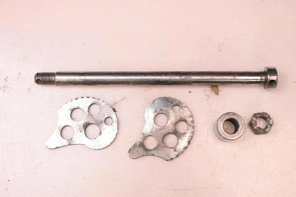 Yamaha Exciter SR185 1981 eje de rueda con extractor de cadena 5H0-25381-00 P2341 Foto 3 de 4