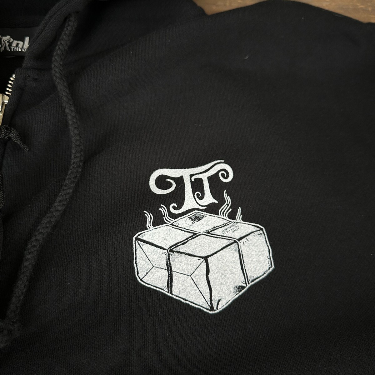 トップス THEREDTHREAD S logo hoodie tank THEREDTHREAD / ザレッドスレッド】S logo pullover hoodie