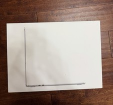 MACBOOK AIR 15 INCH M4 16GB RAM 256GB SSD-BRAND NEW SEALED