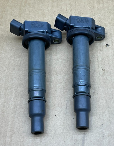 2007 - 2011 Toyota Camry Denso 2.4L ignition coil 2pcs ( Only 2 coils )