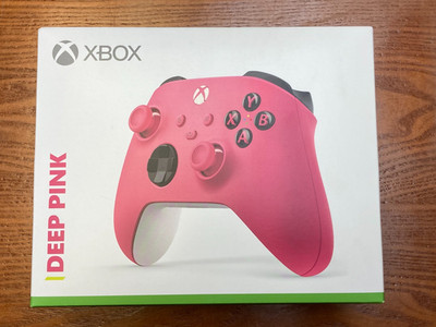 Model 1914 Xbox Series S/X Controller Deep Pink - Brand New Sealed