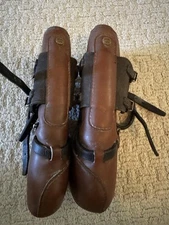 Beval Leather Open Front Boots - Large