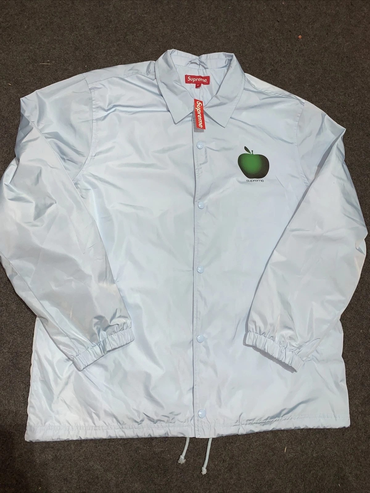 Veste Supreme Apple Coach taille XL bleu bébé (tout neuf) SS19