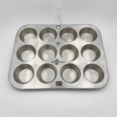 VINTAGE MUFFINAIRE JUNIOR CUPCAKE MUFFIN PAN
