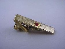 Vintage Tie Bar Jewelry: Red Jewel Textured Gold Tone