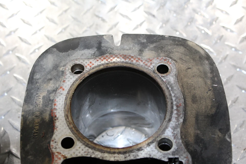 Suzuki DR400 DR 400 1980 motor pistón cilindros bloque jarra con pistón Foto 2 de 4