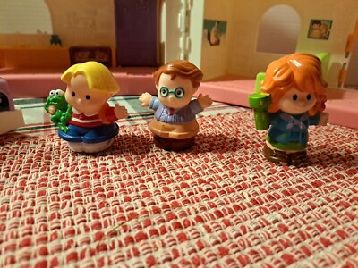 Fisher Price Little People Surprise & Sounds Home Dollhouse Pink