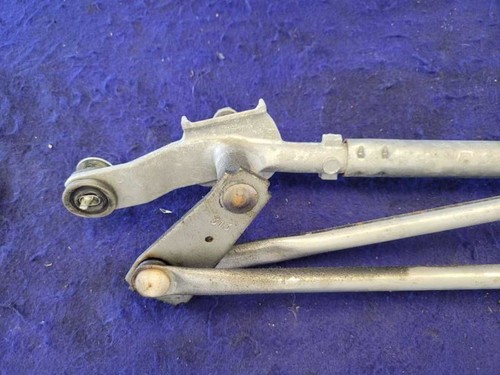 2016-2019 Chevrolet Camaro SS Windshield Wiper Motor Arm Linkage Front Cowl - Foto 12 di 12