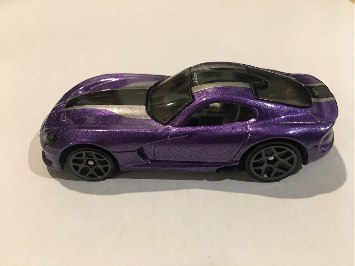 Hot wheels hotsell 2013 srt viper