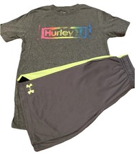 Hurley Graphic T-Shirt  Under Armour Elastic Shorts Grays  Neons Kids Size L